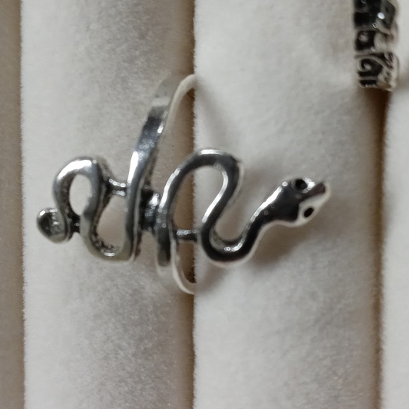 Silver Y2K Ring Bundle - Picture 3 of 6